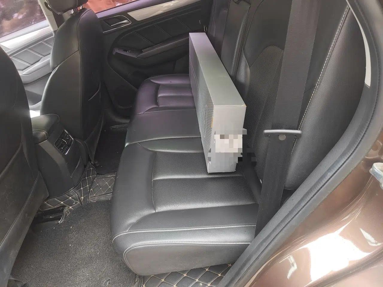 Roewe RX5 2016 20T Two-Wheel Drive Automatic Internet Smart Edition — миниатюра 18