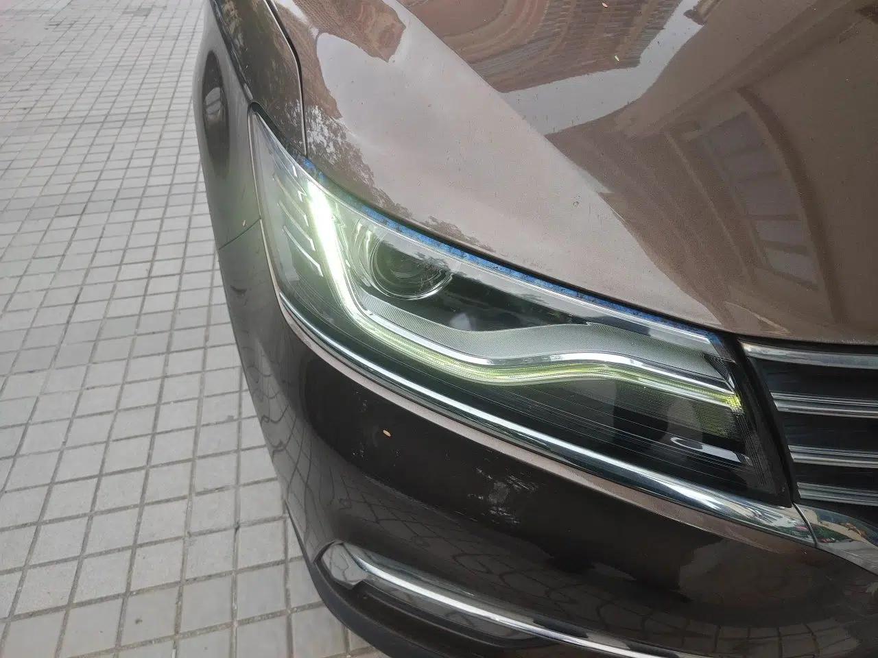 Roewe RX5 2016 20T Two-Wheel Drive Automatic Internet Smart Edition — миниатюра 7
