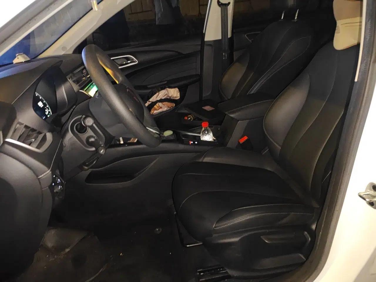 Roewe i5 2020 1.5L Automatic 4G Connect Luxury Flagship Edition — миниатюра 16
