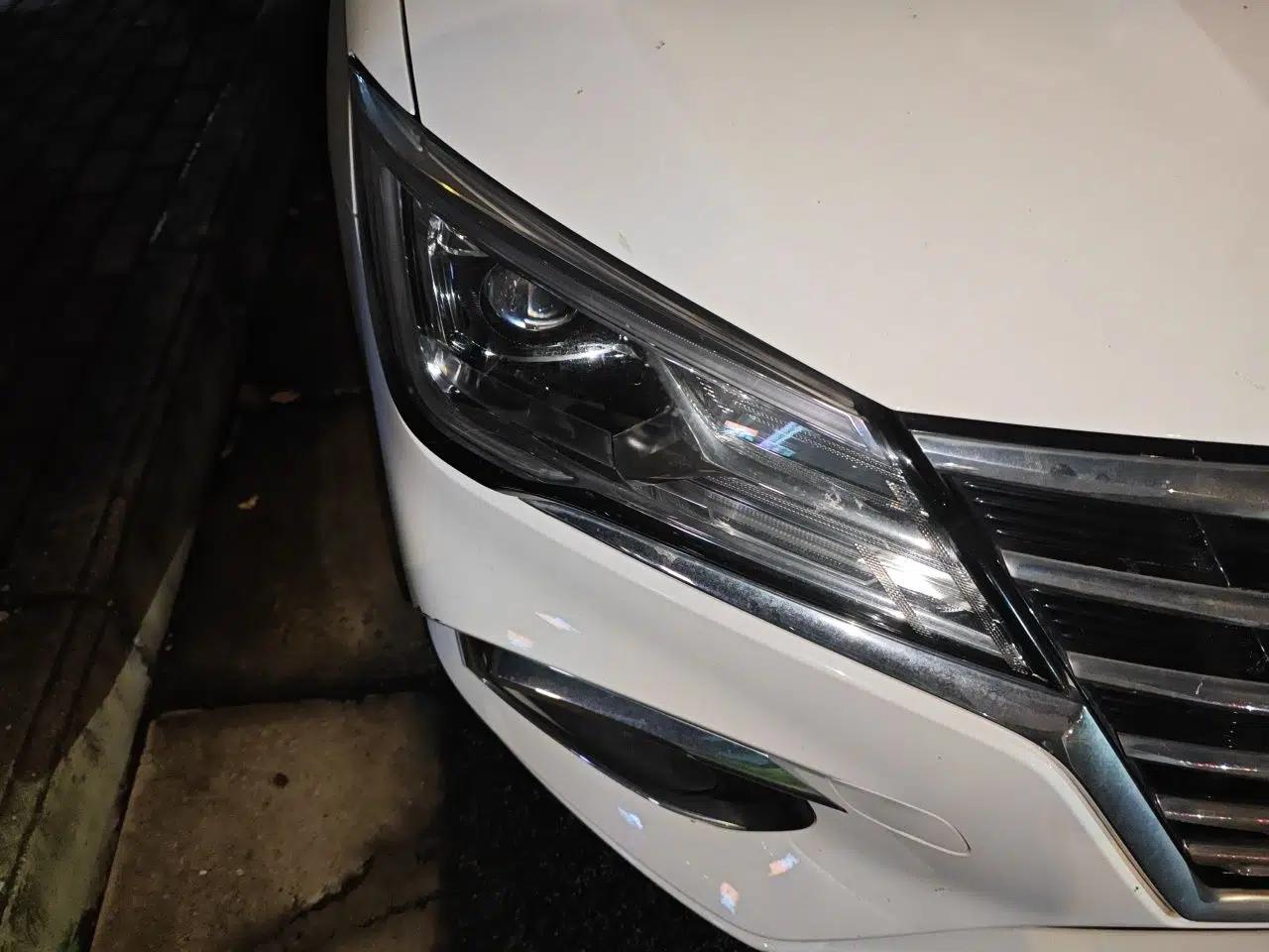 Roewe i5 2020 1.5L Automatic 4G Connect Luxury Flagship Edition — миниатюра 7