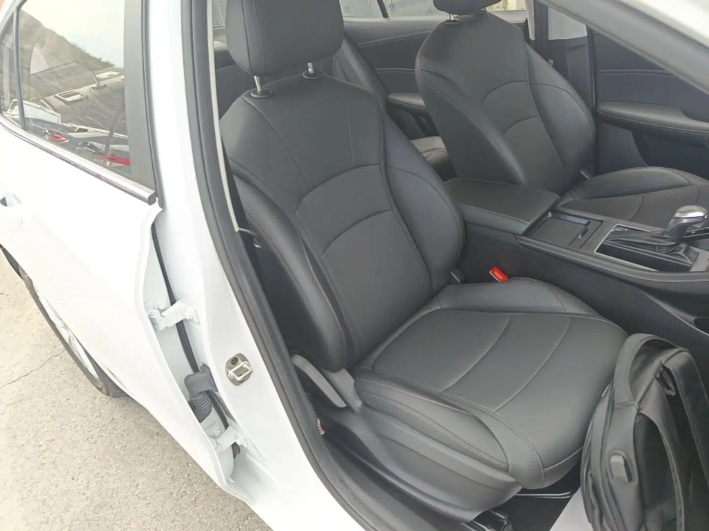 Roewe i5 2023 1.5L CVT Luxury Edition — миниатюра 23