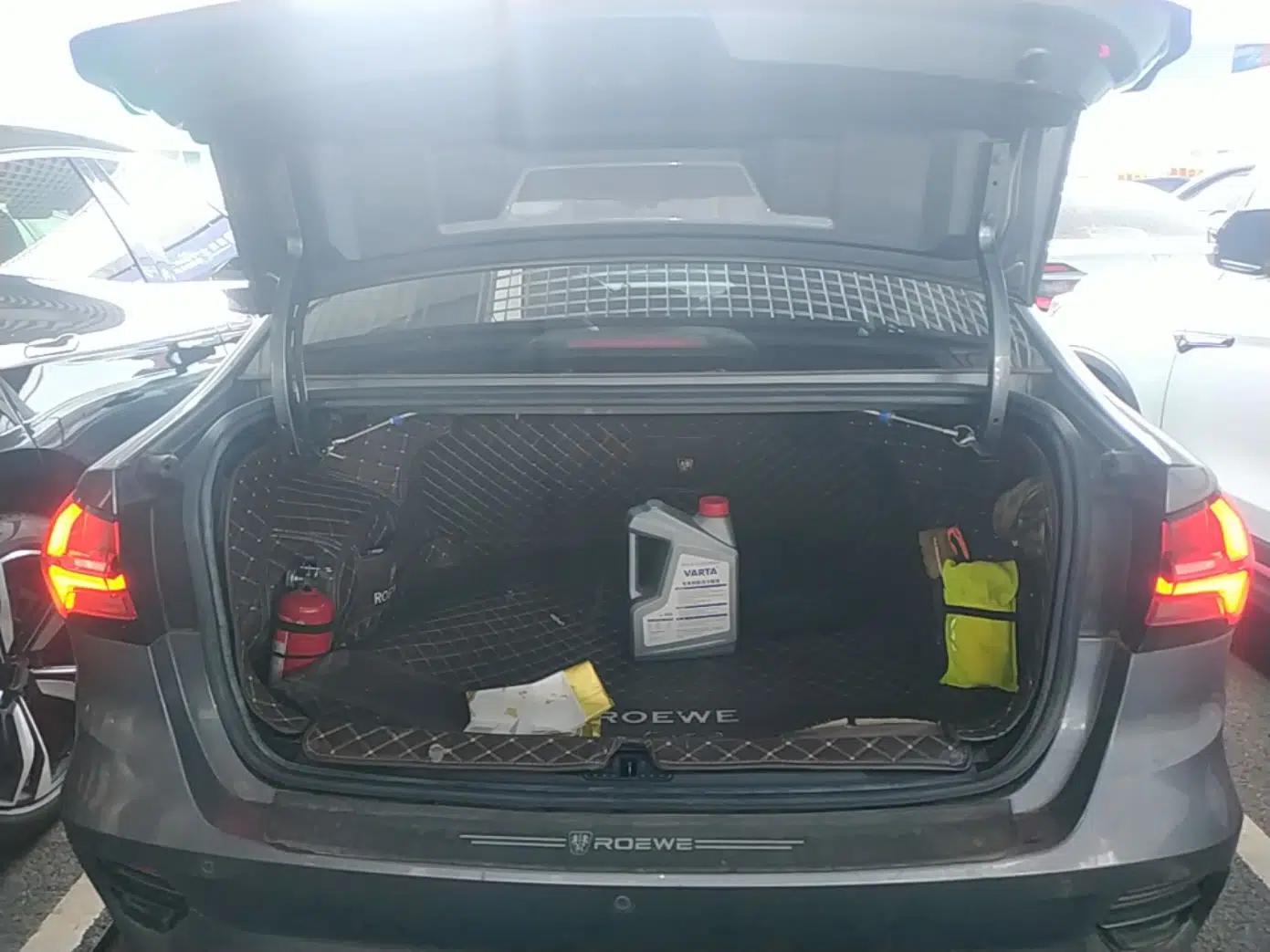 Roewe i5 2021 1.5L CVT Diamond Edition — миниатюра 22