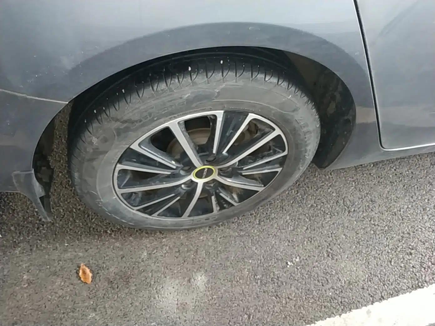 Roewe i5 2021 1.5L CVT Diamond Edition — миниатюра 10