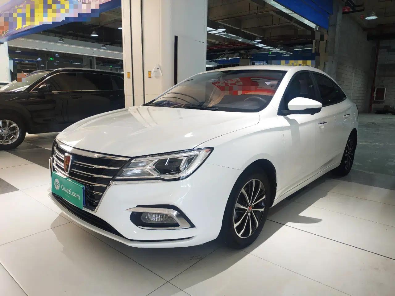 Roewe i5 2020 1.5L Automatic 4G Connect Luxury Flagship Edition — миниатюра 1