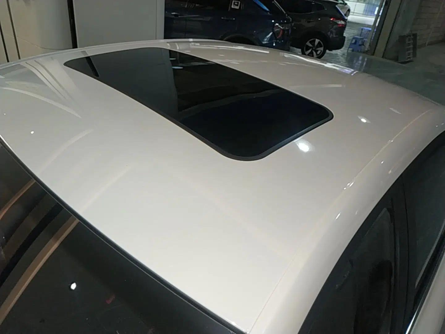 Roewe i5 2020 1.5L Automatic 4G Connect Luxury Flagship Edition — миниатюра 11
