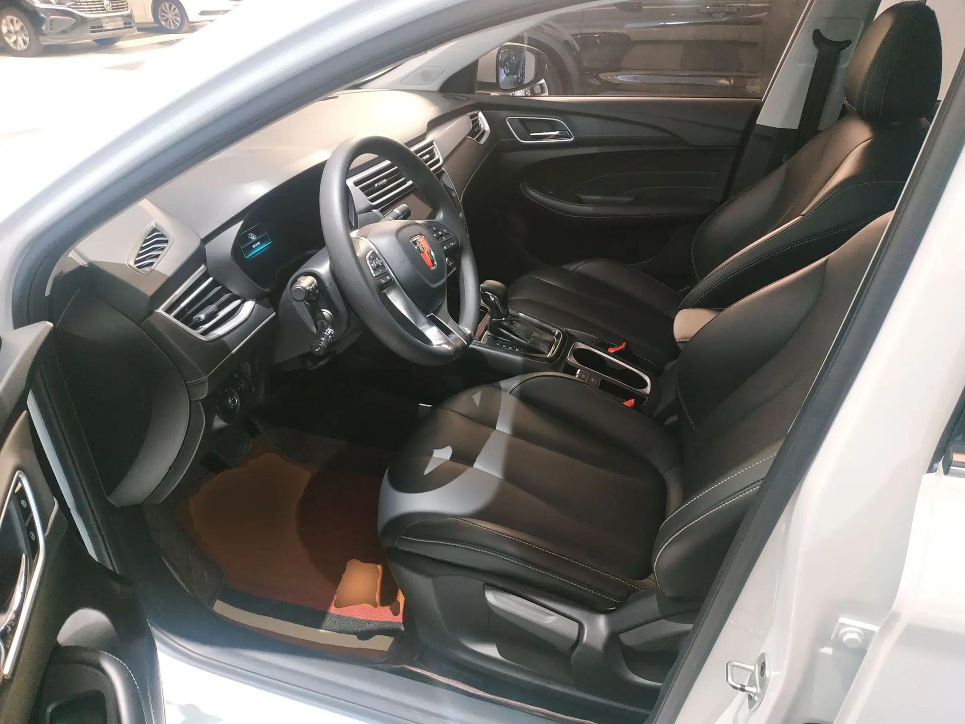 Roewe i5 2020 1.5L Automatic 4G Connect Luxury Flagship Edition — миниатюра 18