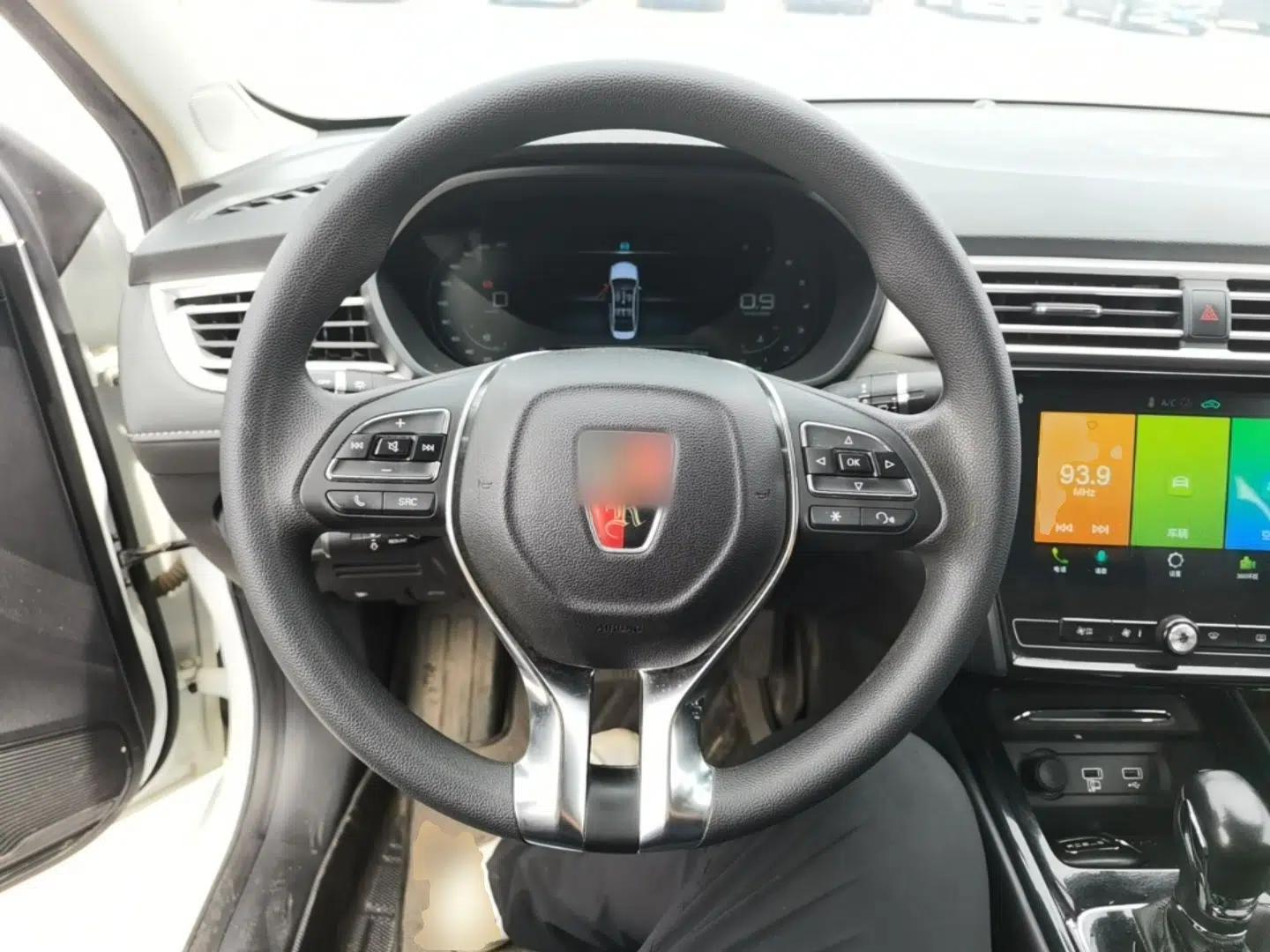 Roewe i5 2020 1.5L Automatic 4G Connect Luxury Flagship Edition — миниатюра 14