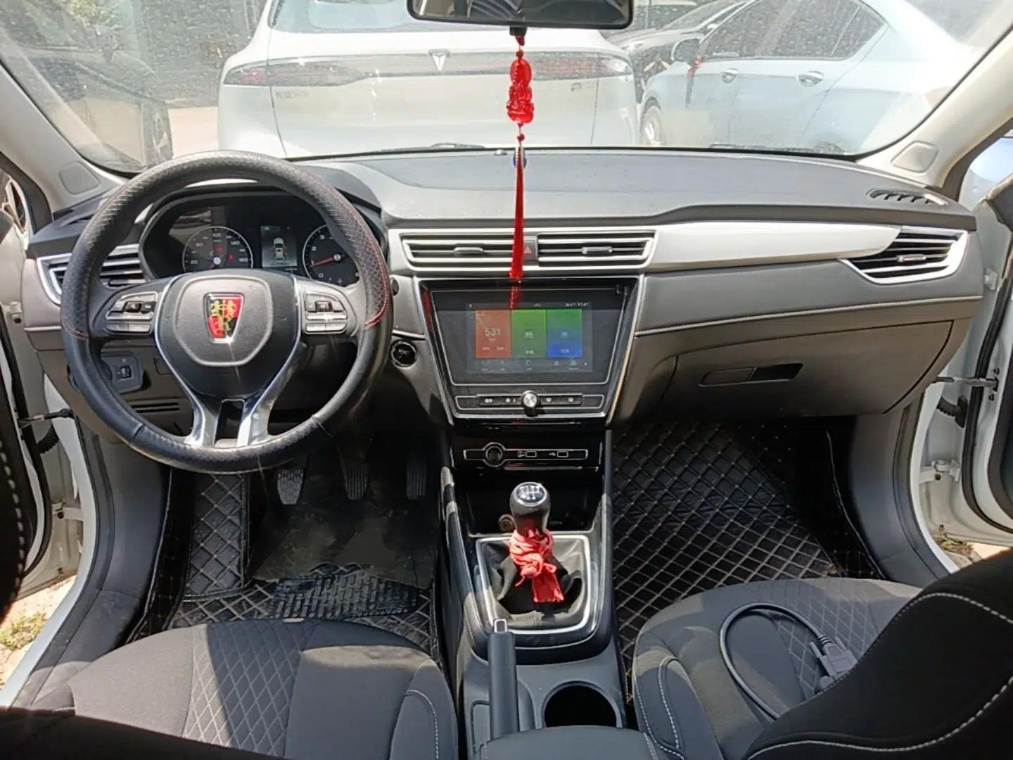 Roewe i5 2020 1.5L Manual 4G Connect Luxury Edition — миниатюра 13