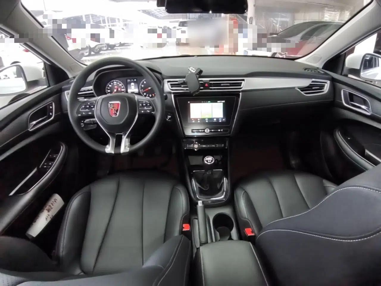 Roewe i5 2019 1.5L Manual 4G Connectable Langhao Edition — миниатюра 13