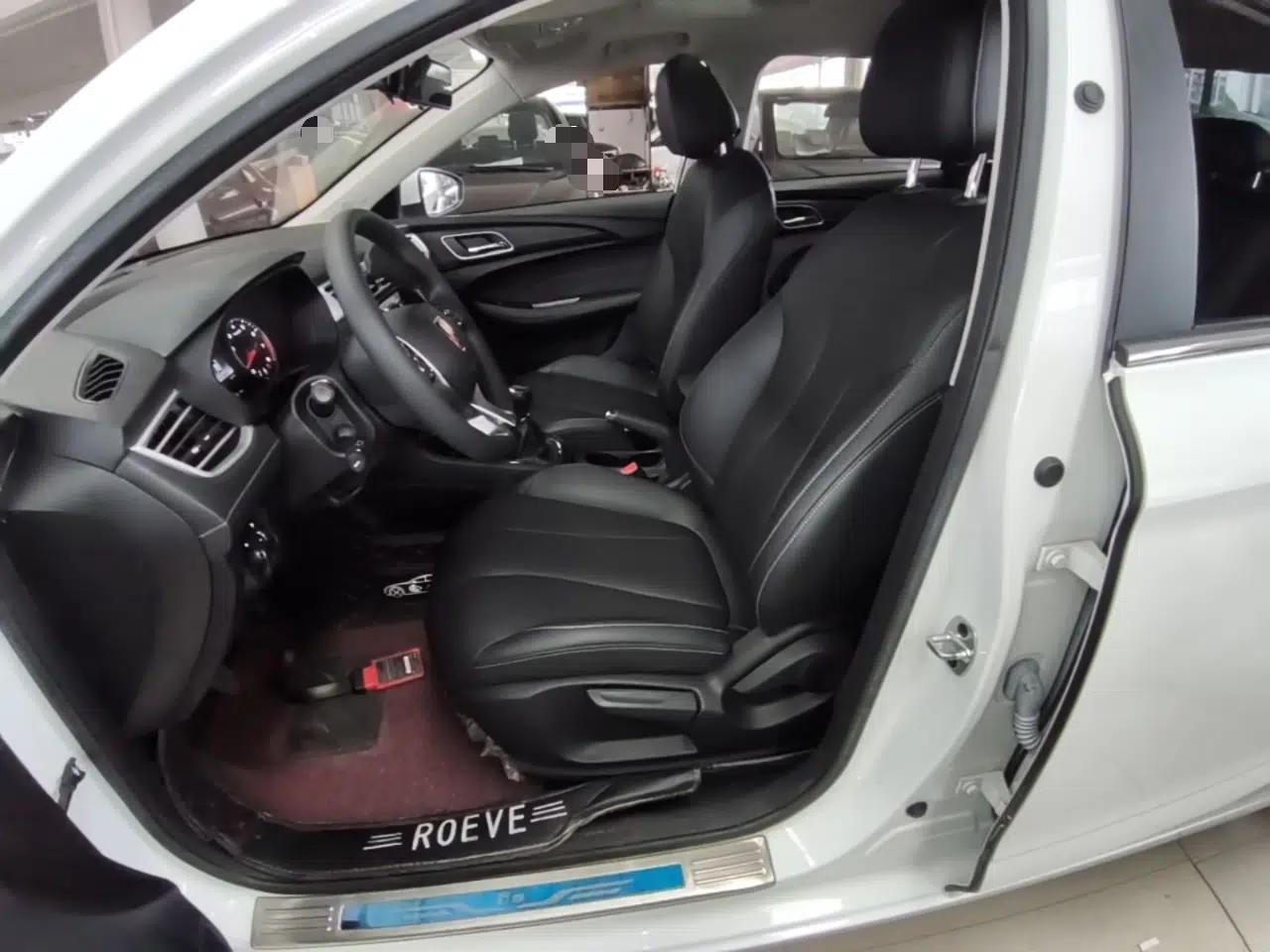 Roewe i5 2019 1.5L Manual 4G Connectable Langhao Edition — миниатюра 18