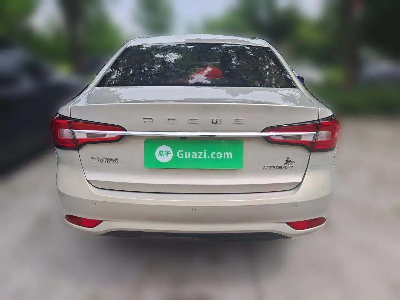 Roewe i5 2020 1.5L Automatic 4G Connect Luxury Flagship Edition — миниатюра 5