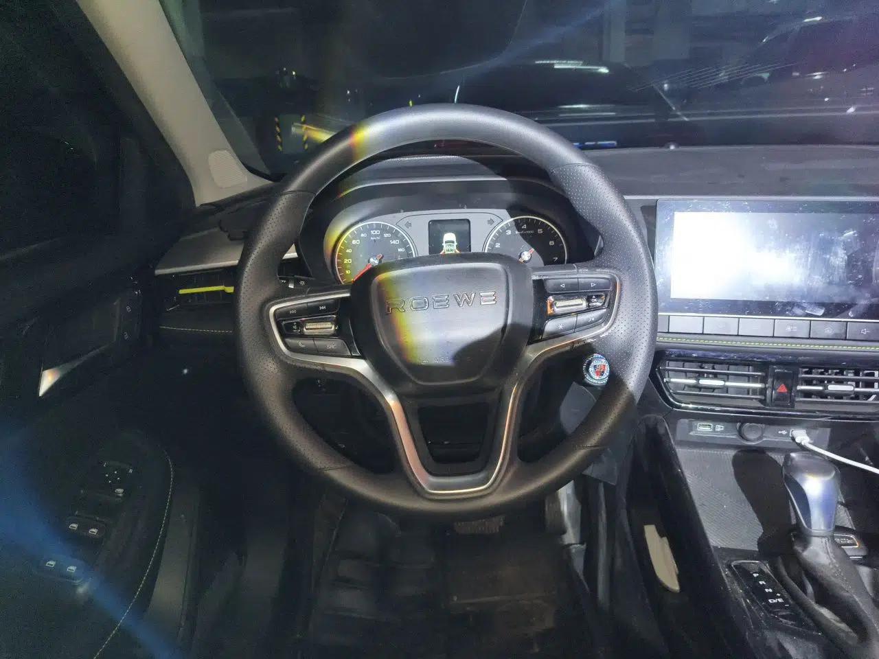 Roewe i5 2021 1.5L CVT Platinum Edition — миниатюра 11