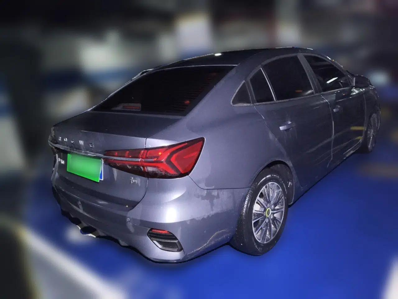Roewe i5 2021 1.5L CVT Platinum Edition — миниатюра 6