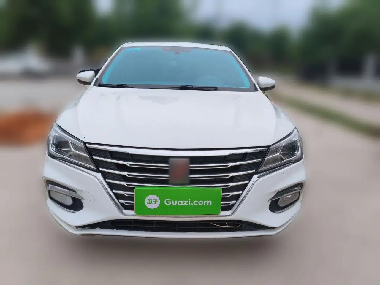 Roewe i5 2020 1.5L Automatic 4G Connected Linghao Edition — миниатюра 2