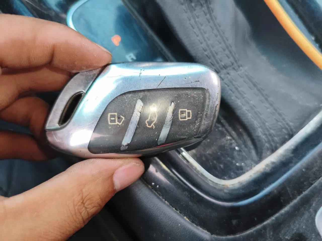 Roewe i5 2020 1.5L Automatic 4G Connected Linghao Edition — миниатюра 9