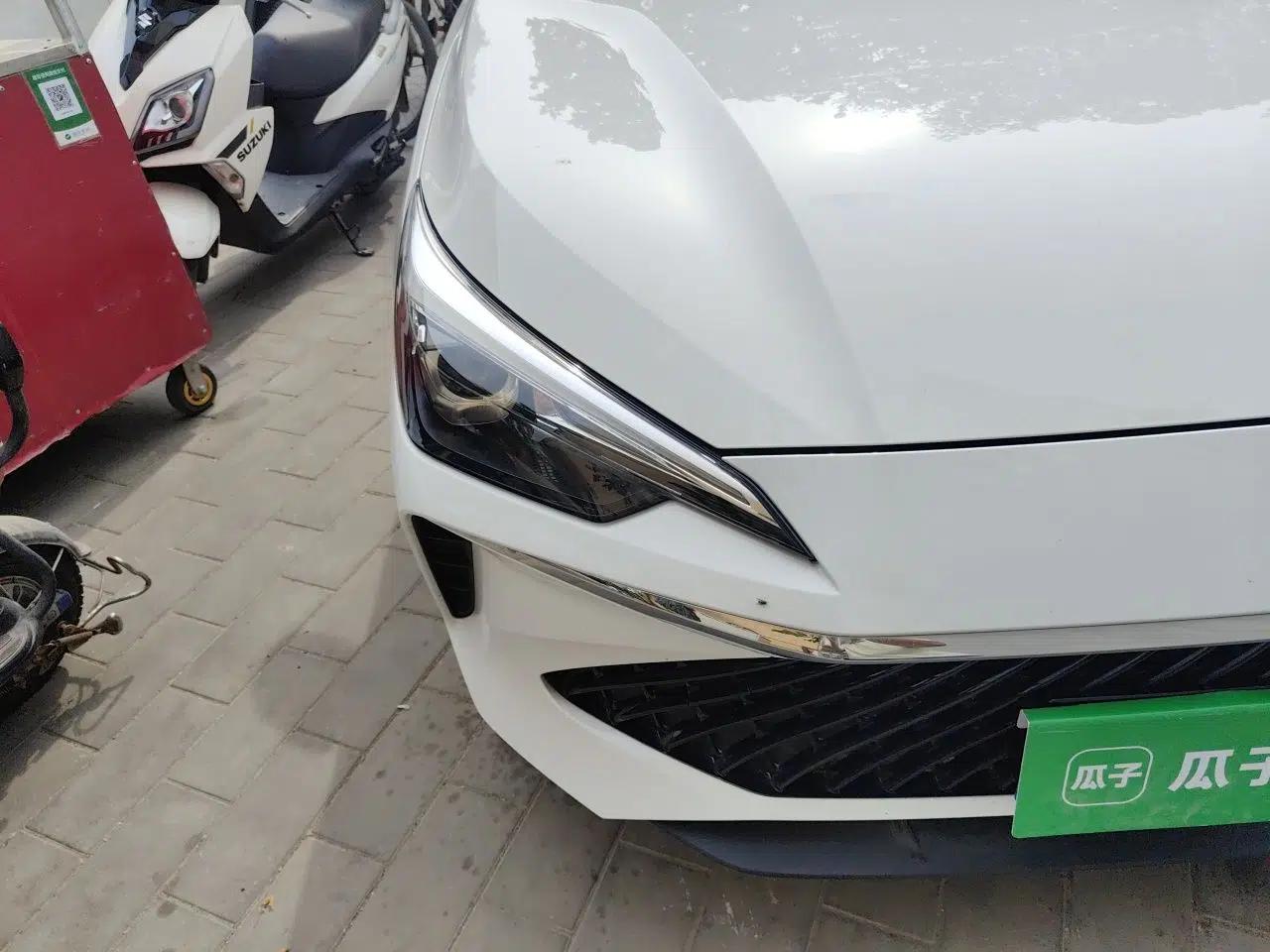 Roewe i5 2023 1.5L Manual Comfort Edition — миниатюра 7