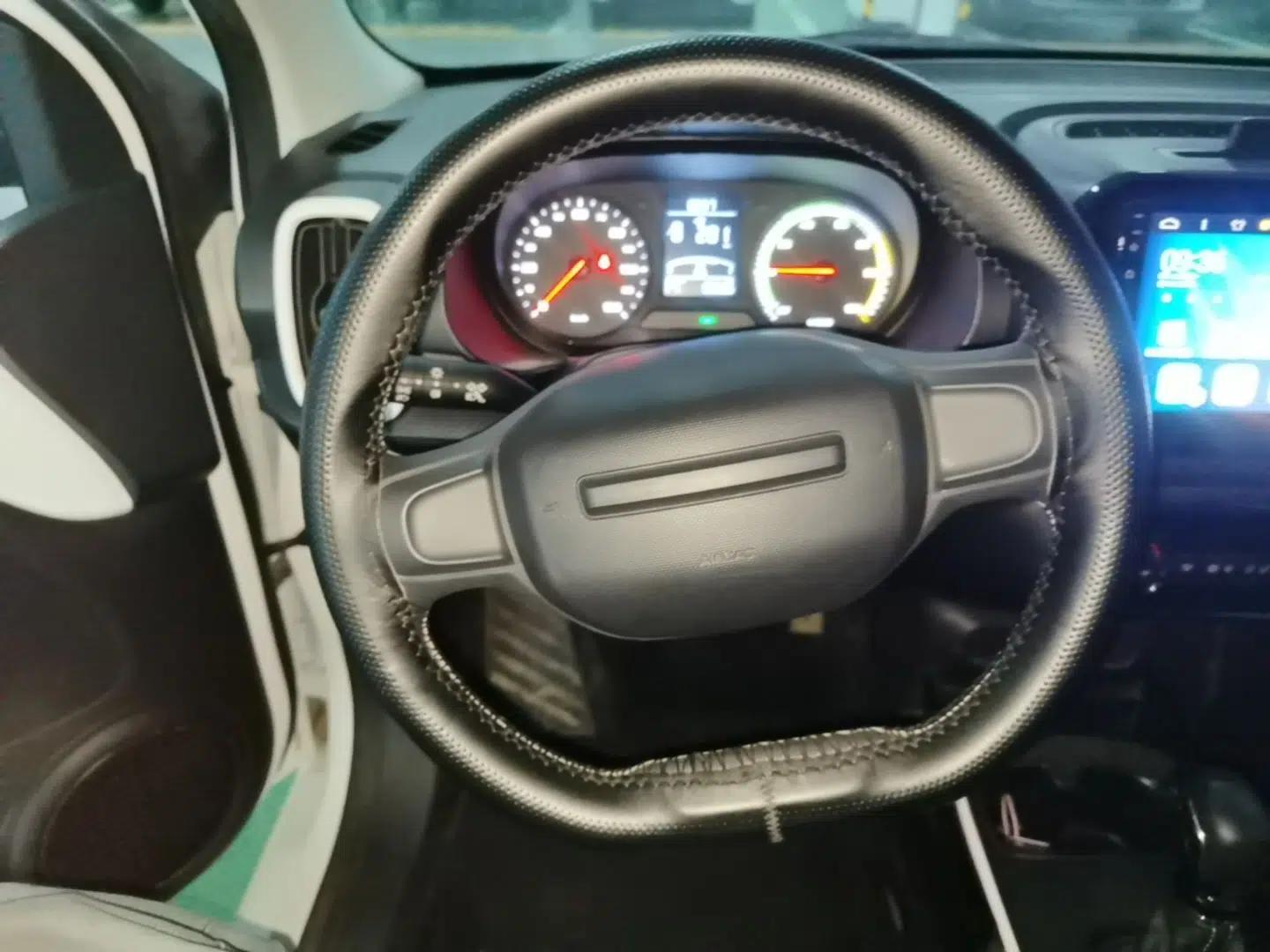 Roewe Clever 2022 311km QiQi BoBo Edition — миниатюра 14