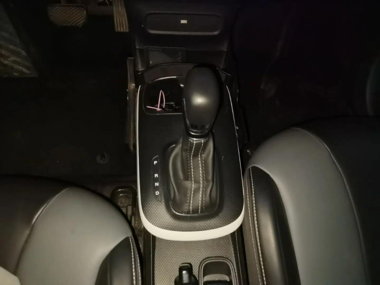 Roewe Clever 2022 311km QiQi BoBo Edition — миниатюра 17
