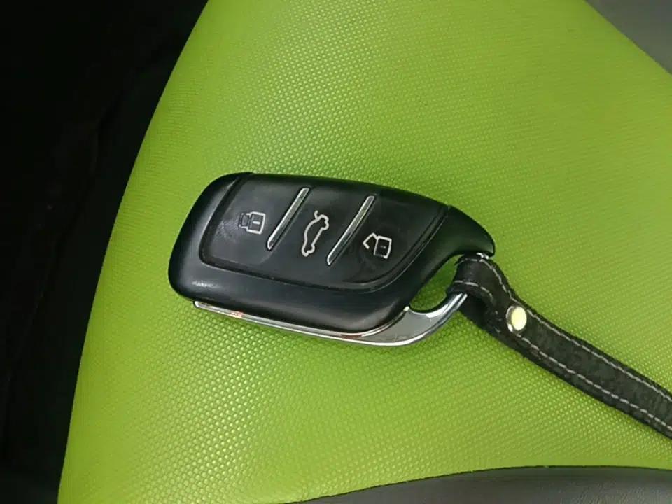 Roewe Clever 2021 302 km New Four-Seater Super-Efficient Version — миниатюра 12