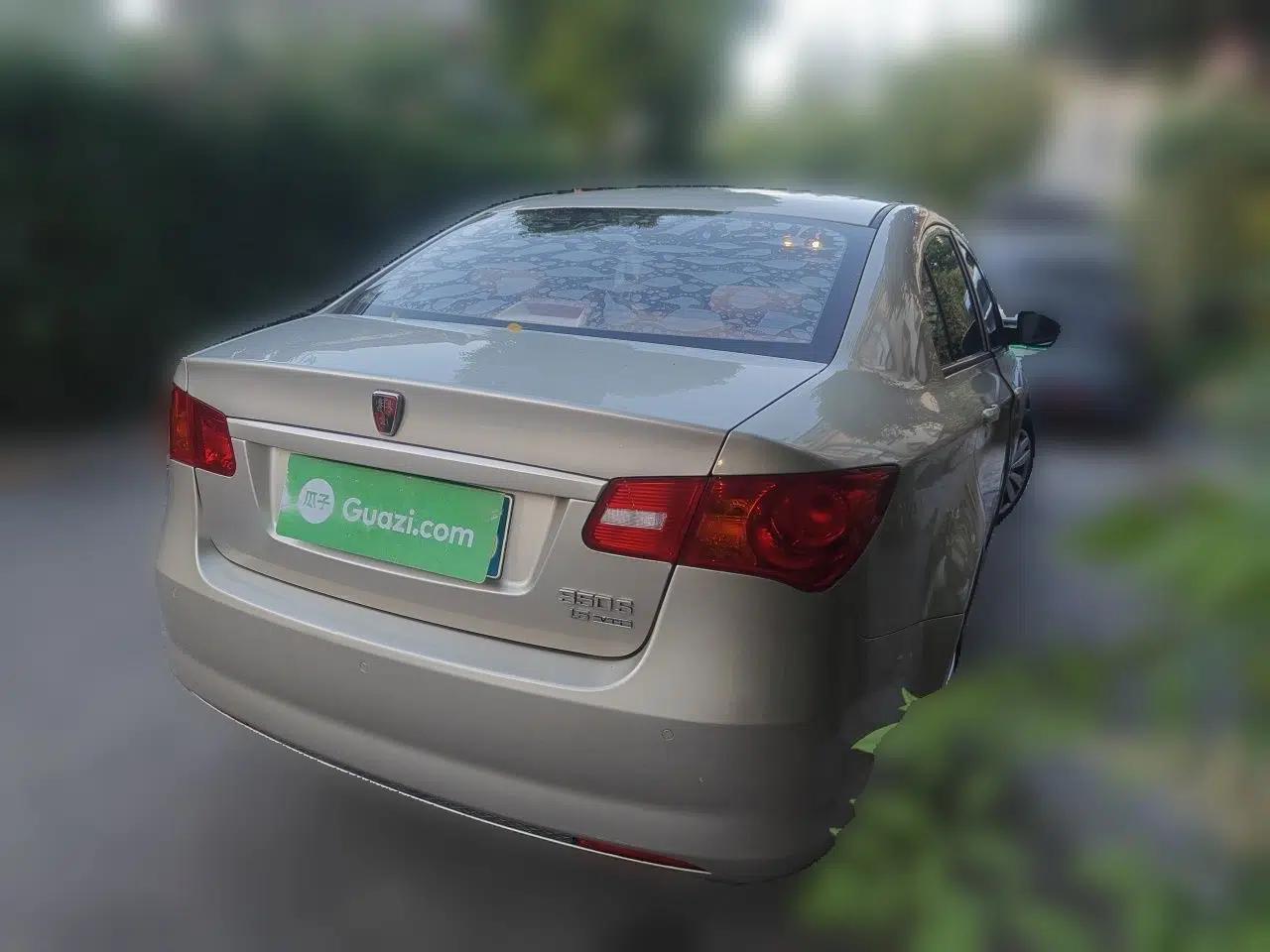 Roewe 350 2015 1.5L Automatic Luxury Sunroof Edition — миниатюра 6