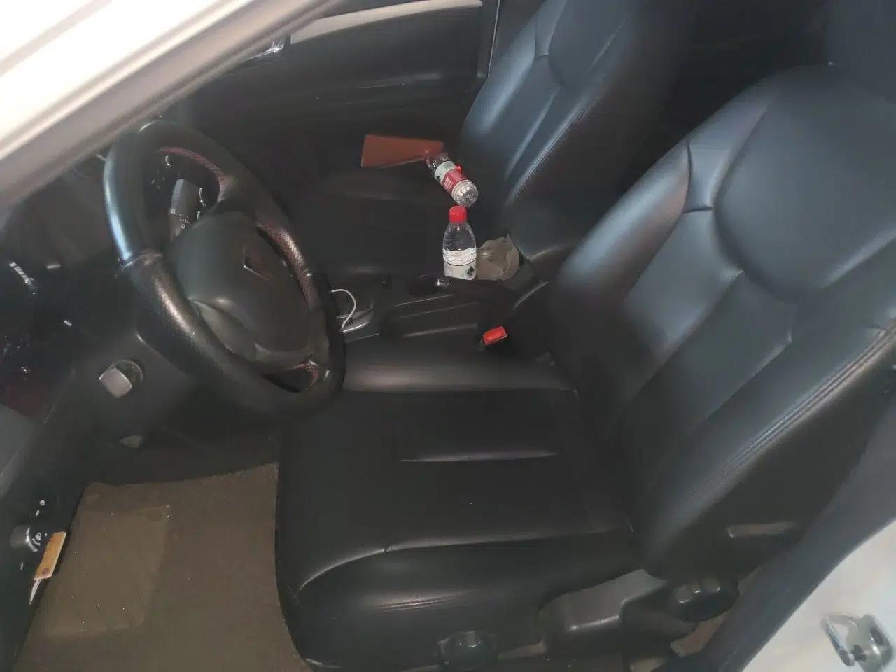 Roewe 350 2014 1.5L Automatic Xunda Edition — миниатюра 16