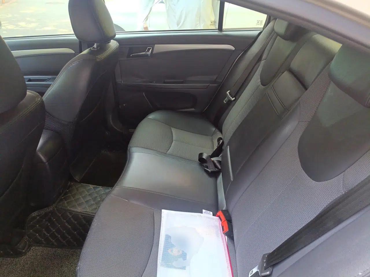 Roewe 350 2013 350C 1.5L Manual Swift Edition — миниатюра 18