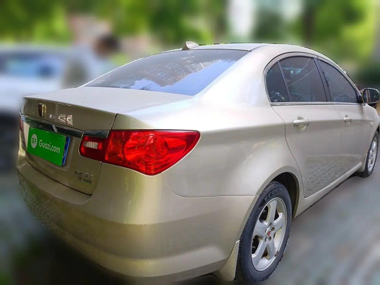 Roewe 350 2013 350C 1.5L Manual Swift Edition — миниатюра 6