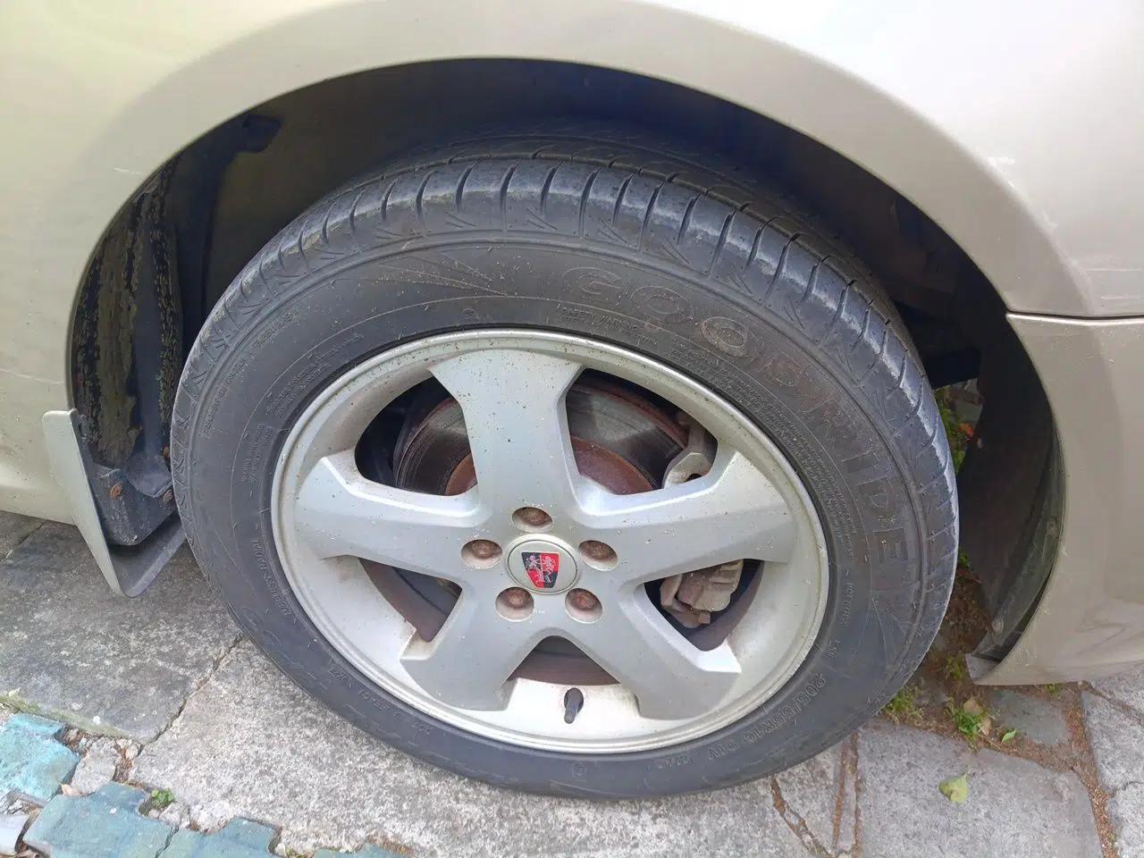 Roewe 350 2013 350C 1.5L Manual Swift Edition — миниатюра 8