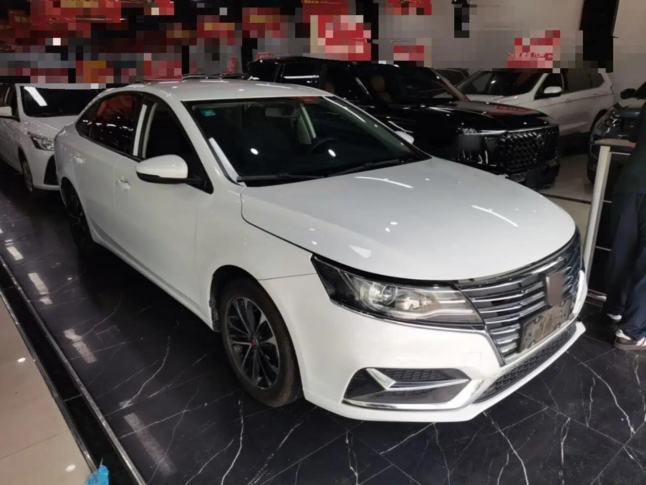 Roewe i6 2019 PLUS 1.6L CVT 4G Connected Luxury Deluxe Edition — миниатюра 3