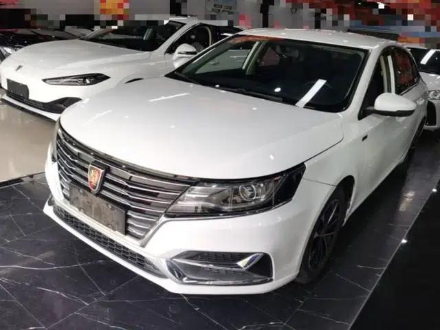 Roewe i6 2019 PLUS 1.6L CVT 4G Connected Luxury Deluxe Edition
