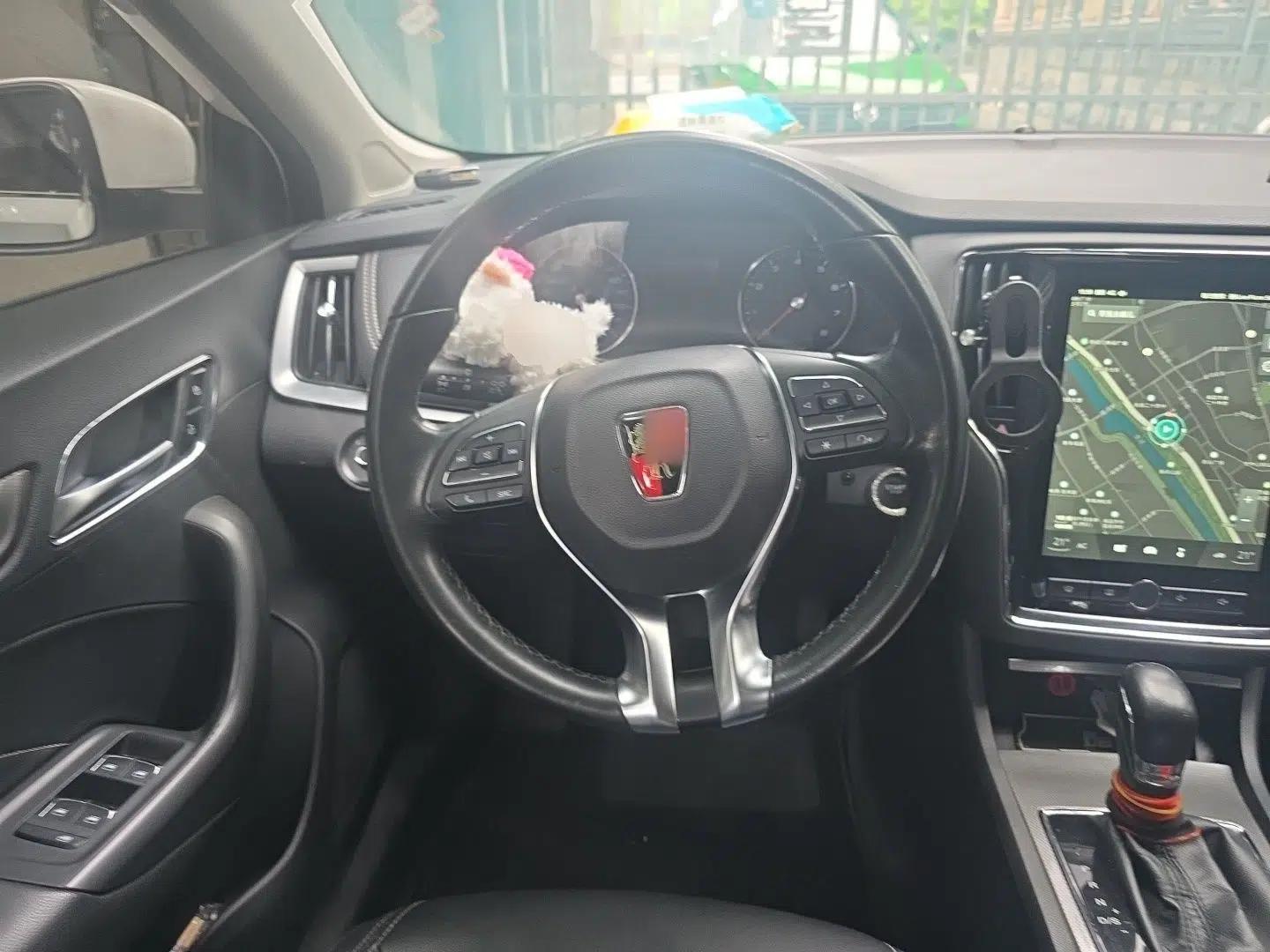 Roewe i6 2018 20T Automatic Internet Smart Edition — миниатюра 11