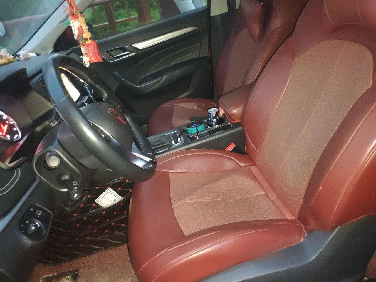 Roewe i6 2018 20T Automatic Flagship Edition — миниатюра 16