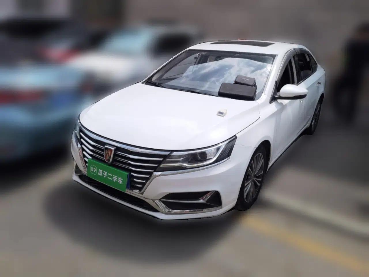 Roewe i6 2020 PLUS 1.6L CVT 4G Connected Glory Flagship Edition — миниатюра 1