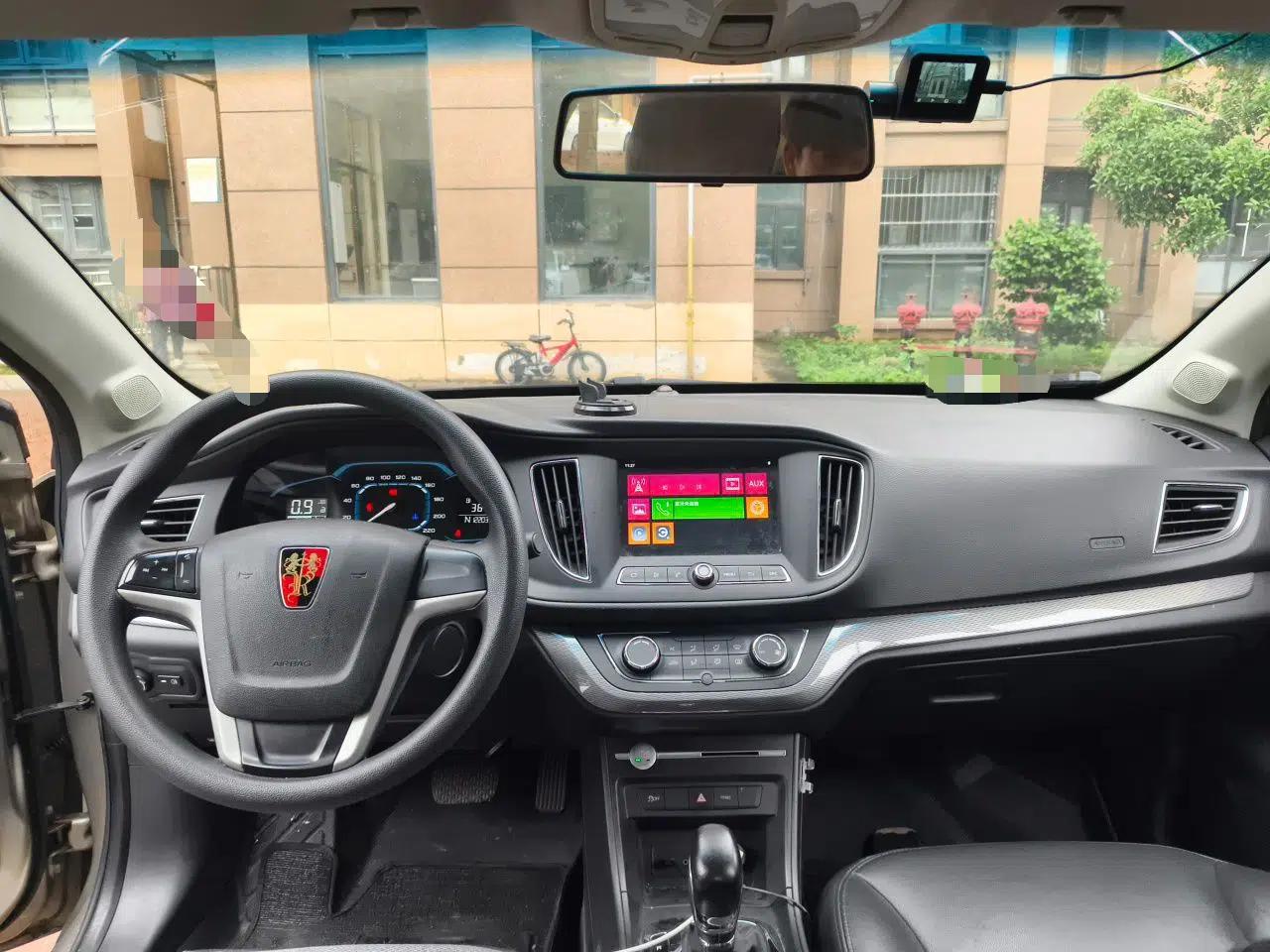 Roewe 360 2017 1.5L Automatic Luxury Edition — миниатюра 19