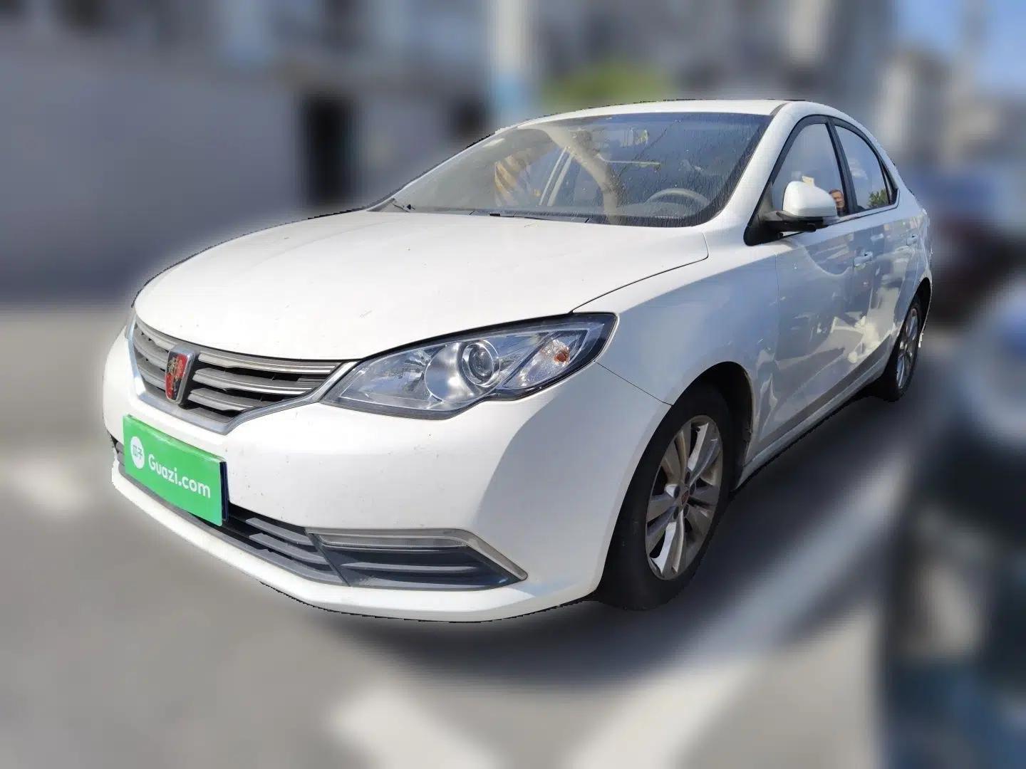 Roewe 360 2016 1.5L Automatic Smart Screen Version — миниатюра 1