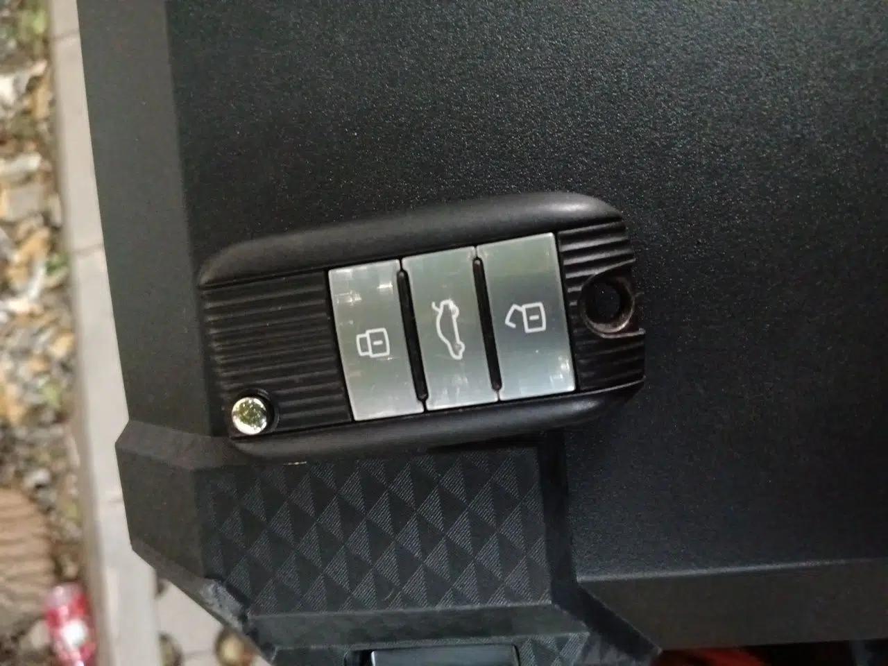 Roewe Ei5 2018 Internet Flagship Edition — миниатюра 9