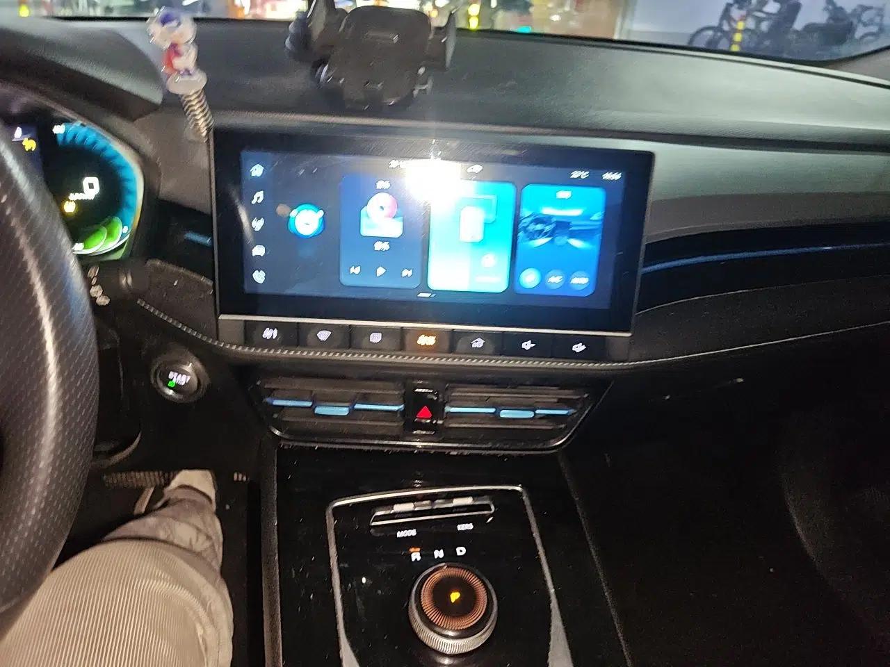 Roewe Ei5 2021 500 Prestige Edition — миниатюра 14