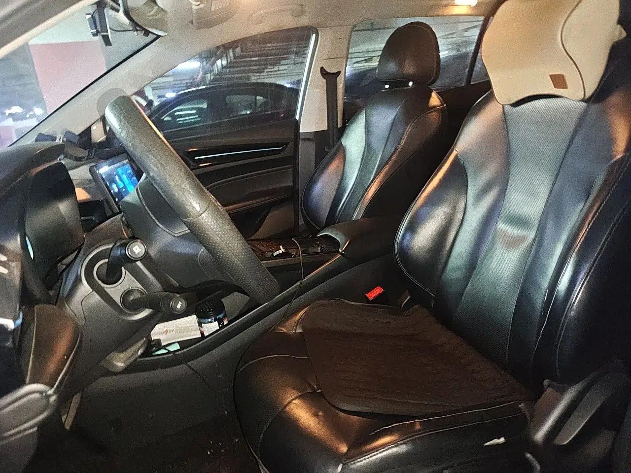 Roewe Ei5 2021 500 Prestige Edition — миниатюра 16