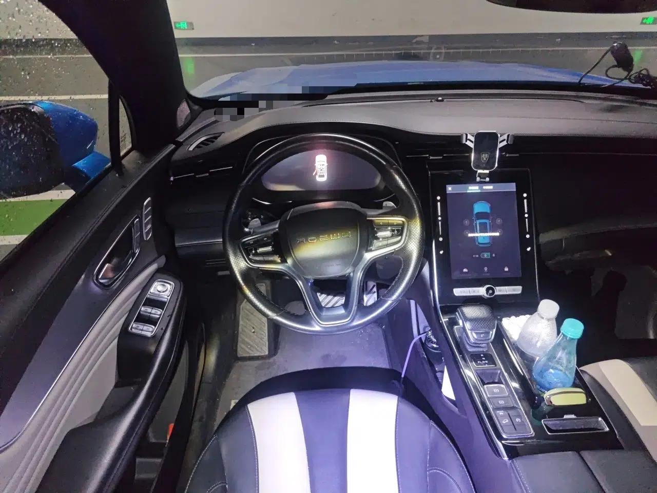Roewe RX5 MAX 2019 400TGI Automatic Smart Cabin Flagship Edition — миниатюра 11