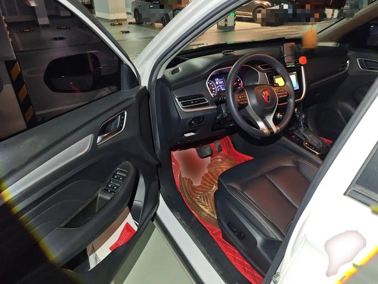 Roewe RX3 2020 1.6L CVT 4G Connected Ultra-Cool Flagship Edition — миниатюра 17