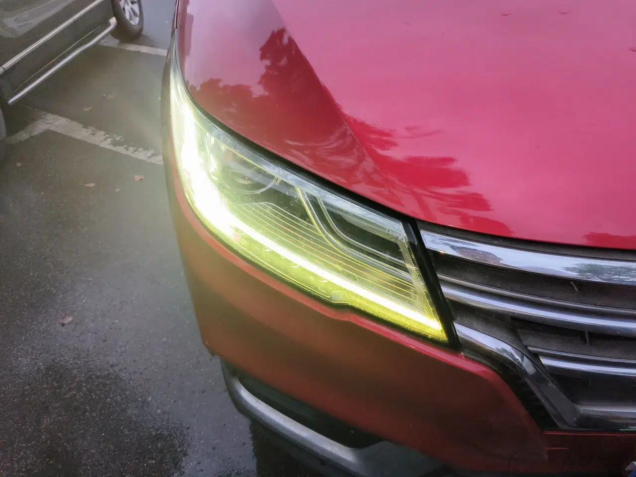Roewe RX3 2018 1.6L CVT Flagship Edition — миниатюра 7
