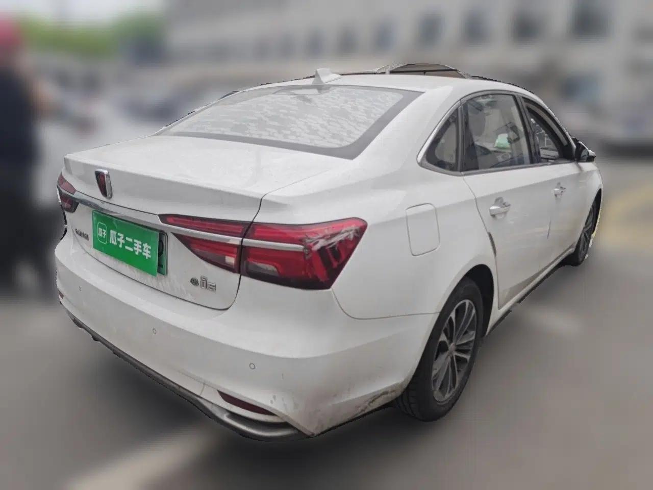 Roewe i6 New Energy 2019 PLUS 50T Internet Glory Flagship Edition — миниатюра 6