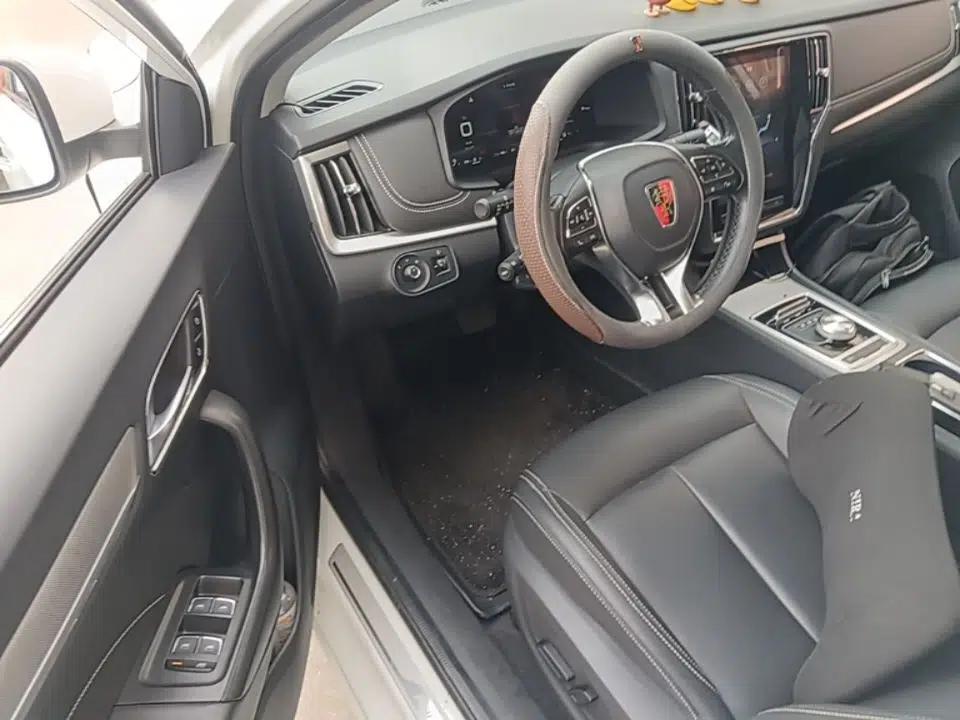 Roewe i6 New Energy 2019 PLUS 50T Internet Glory Flagship Edition — миниатюра 18