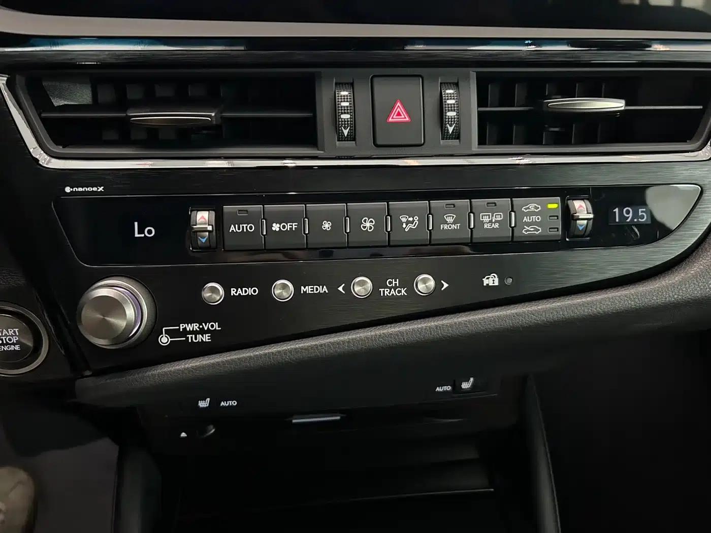Lexus ES 2021 260 Premium Edition — миниатюра 14