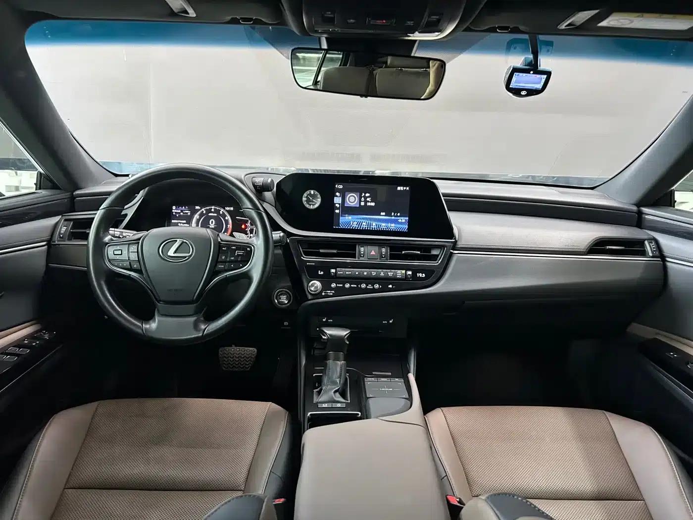 Lexus ES 2021 260 Premium Edition — миниатюра 27