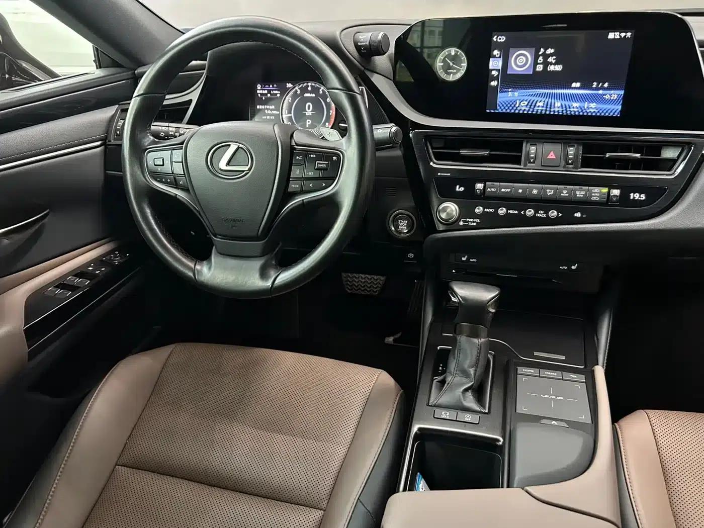 Lexus ES 2021 260 Premium Edition — миниатюра 28