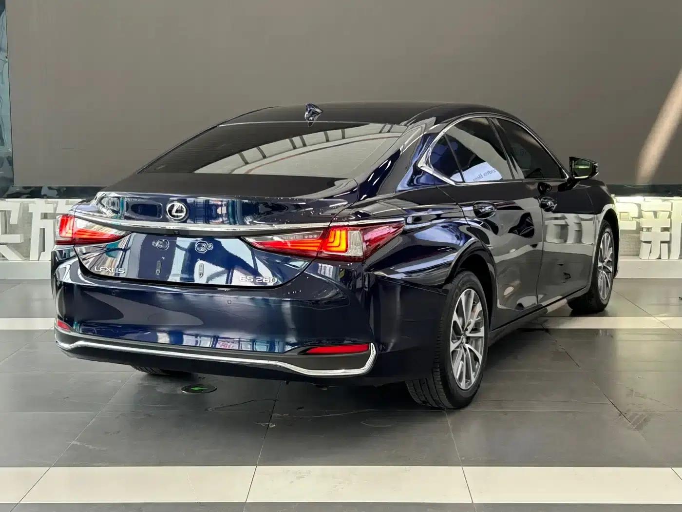 Lexus ES 2021 260 Premium Edition — миниатюра 4