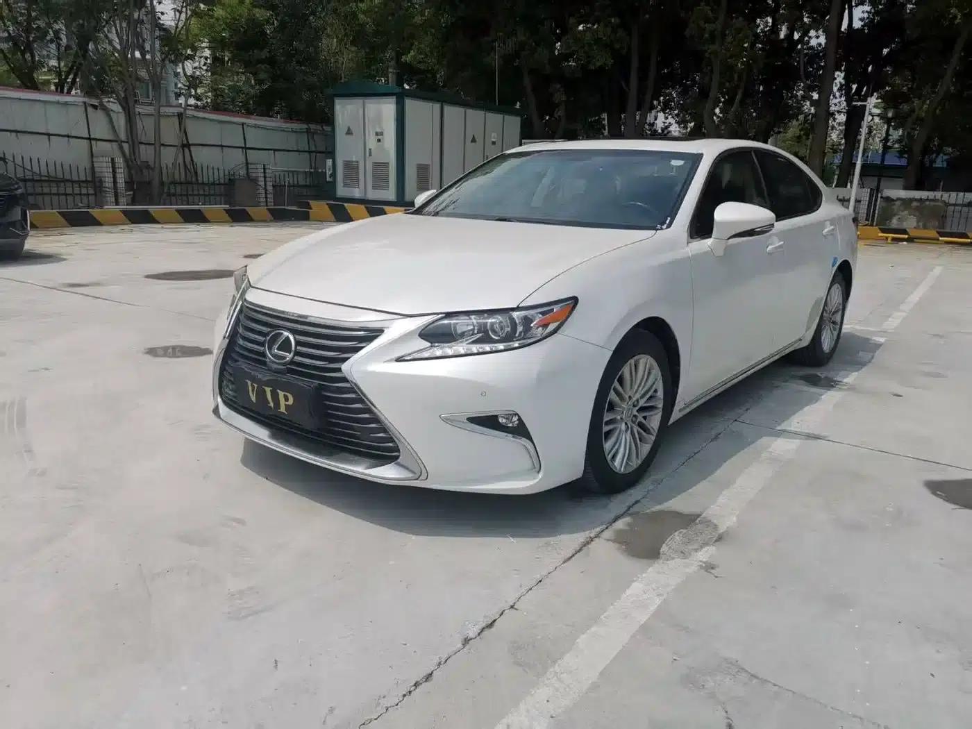 Lexus ES 2015 200 Elite Edition — миниатюра 3