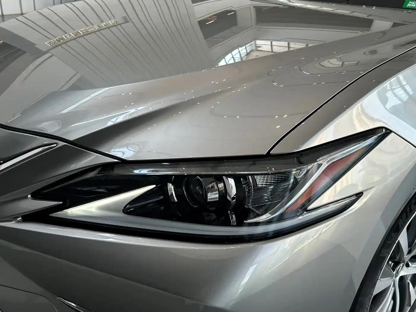Lexus ES 2018 200 Luxury Edition (China V emission standard) — миниатюра 22