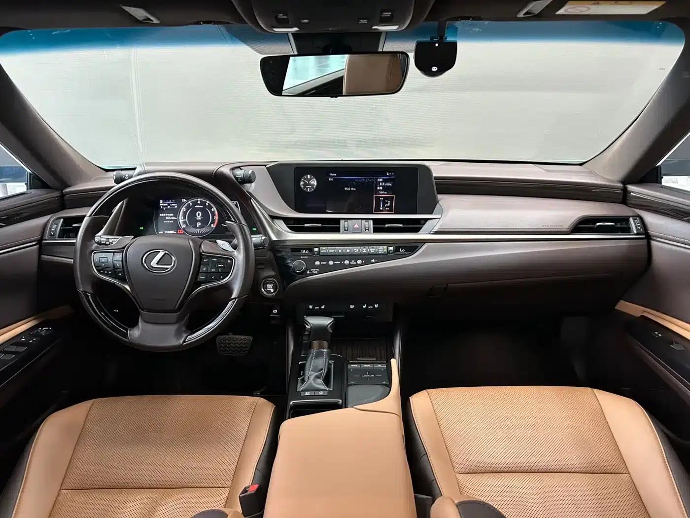 Lexus ES 2018 200 Luxury Edition (China V emission standard) — миниатюра 10